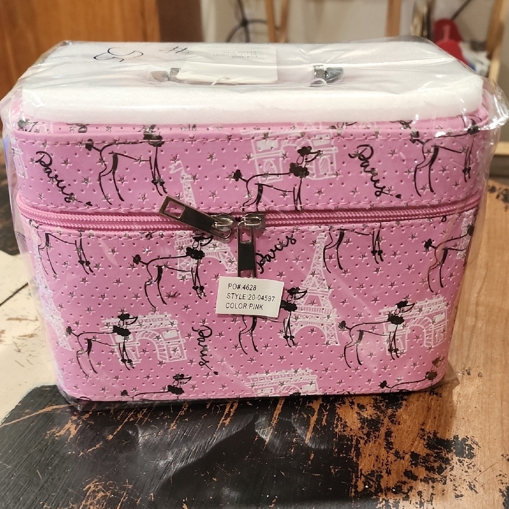 Blush Crush PARIS EIFFEL TOWER Zip Cosmetic Bag Pink & Black Faux Leather NWT